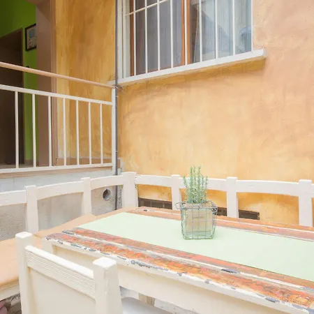 Guest house Peter Pan House 3*