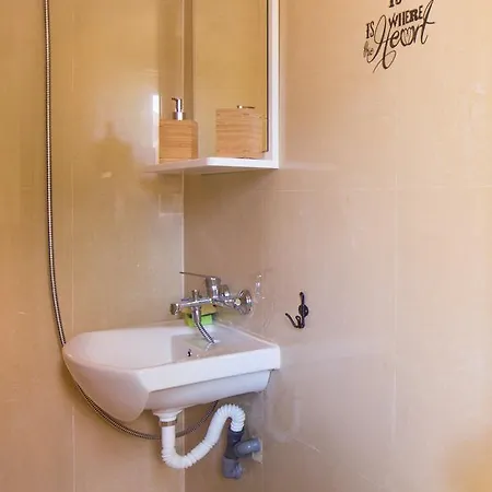 Къща за гости Peter Pan House