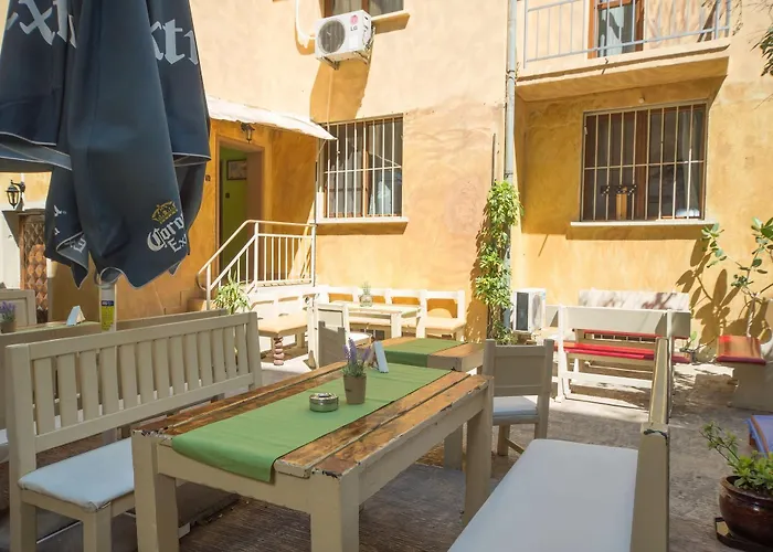 Peter Pan House 3* Sofia